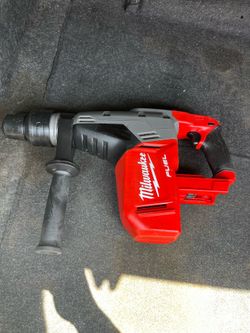 Milwaukee m18 fuel rotary hammer 1 9/16 tool only no bateria $370 firme precio