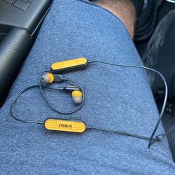 Dewalt Bluetooth Earphones 