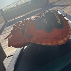 A2000 Wilson Catchers Glove 