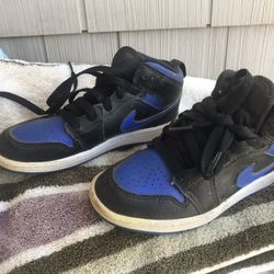 Very Nice Nike Kids Air Jordans Leather Only $15 Firm See All Pictures