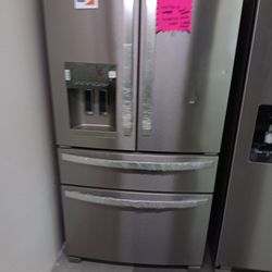 Whirlpool New  Scratch And Dent Refrigerator 