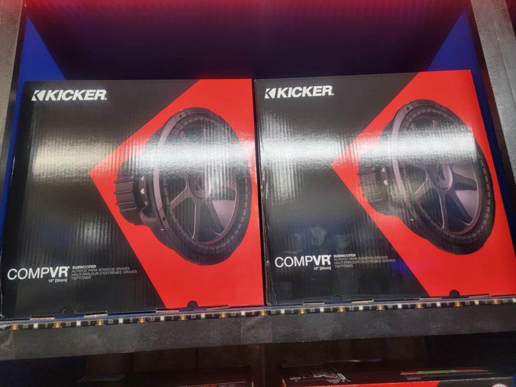 Kicker Cvr 15