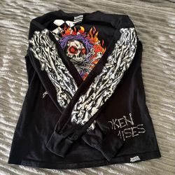 Y2K Skull Broken Promise Longe Sleeve Tee