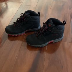 Boys Snow Boots Size 2 