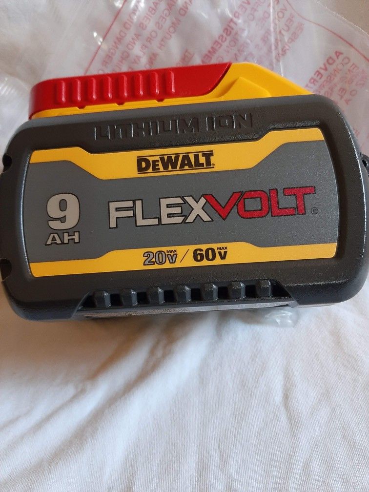 Dewalt 60v flex bolt 9.0ah battery 