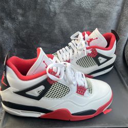 Jordan 4 Retro Shoes