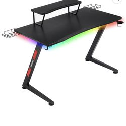 GTRACING Ergonomic Curved 3-Sided LED Z-Leg Gaming Desk, Black