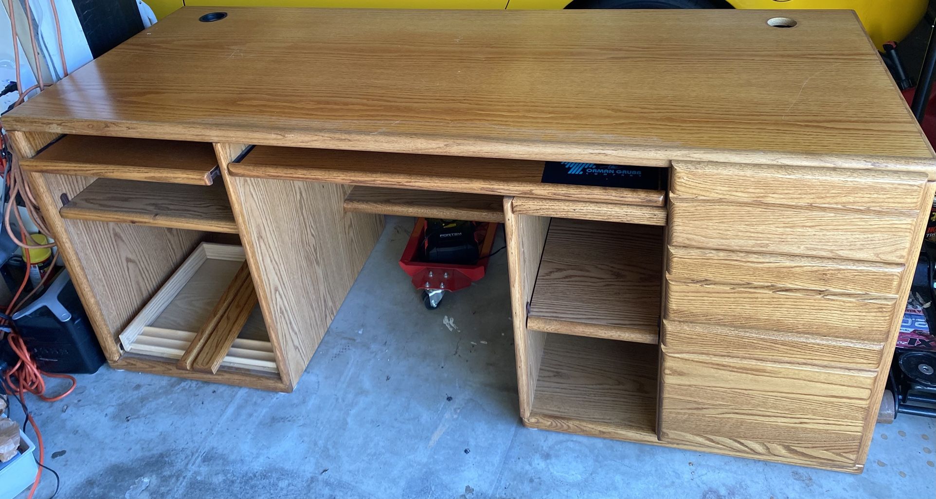 Old Executive desk Unknown Make Model