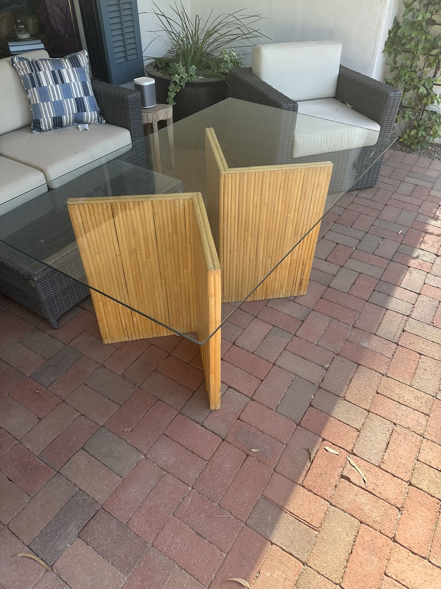 Desk/Dining Table - Free