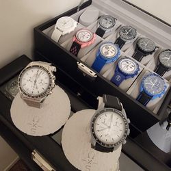 Omega x Swatch, Speedmaster/Moonswatch watch holder