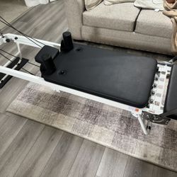 Foldable Pilates Reformer