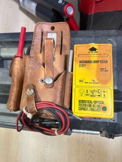 Discharge Lamp Tester Greenlee 5715  LT277