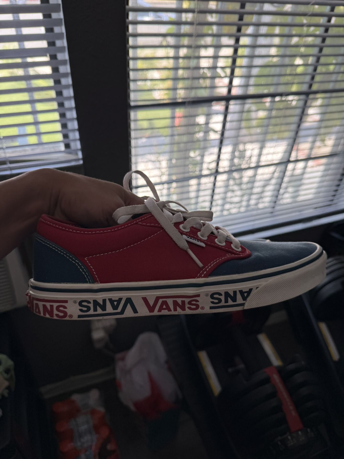 Vans size 8.5 Mens