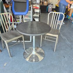 Table And Chairs 