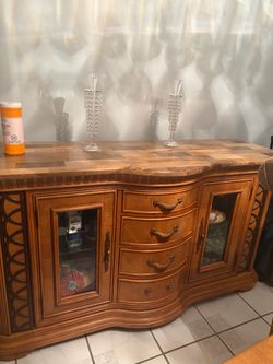 Dresser