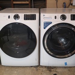 GE washer/Dryer front loader electric