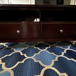 Tv Stand/entertainment Center 