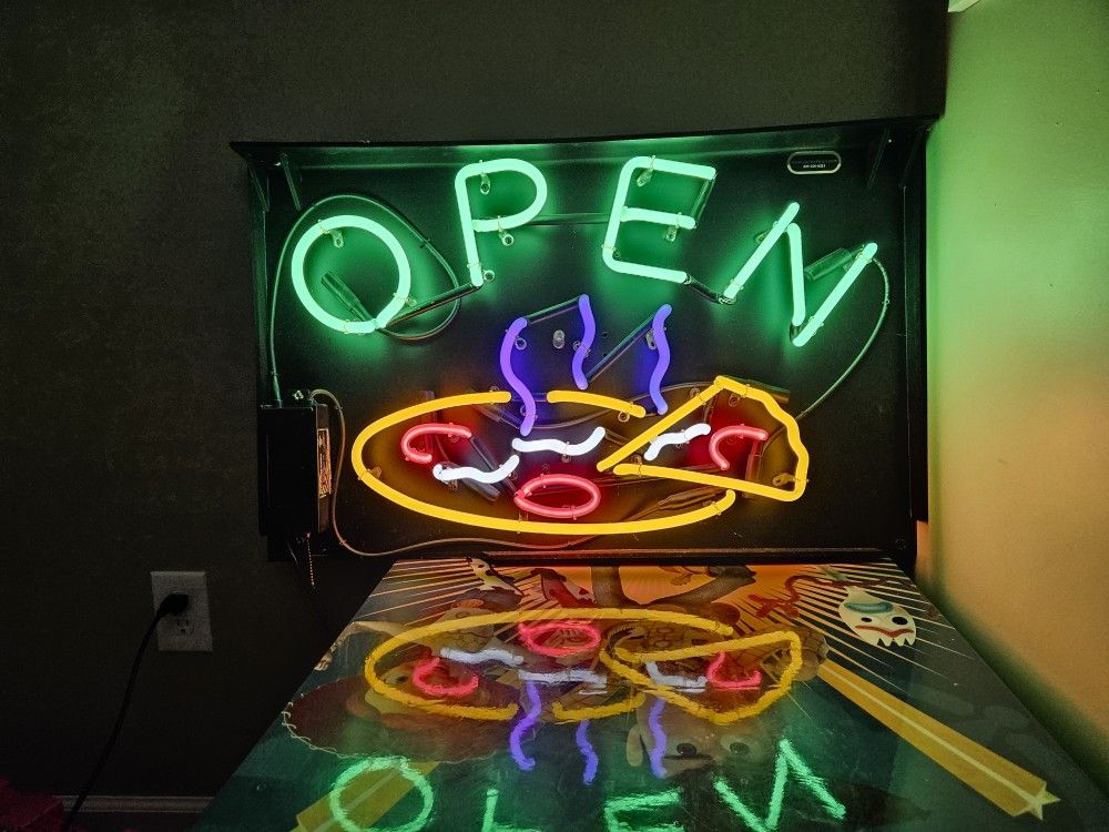 Open Sign Pizza