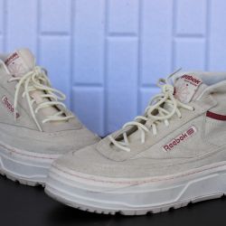 Reebok Club C Geo Mid – Women’s Size 7

Reebok Club C Geo Mid sneakers in women’s size 7