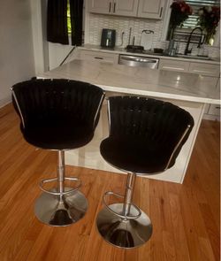 bar stool