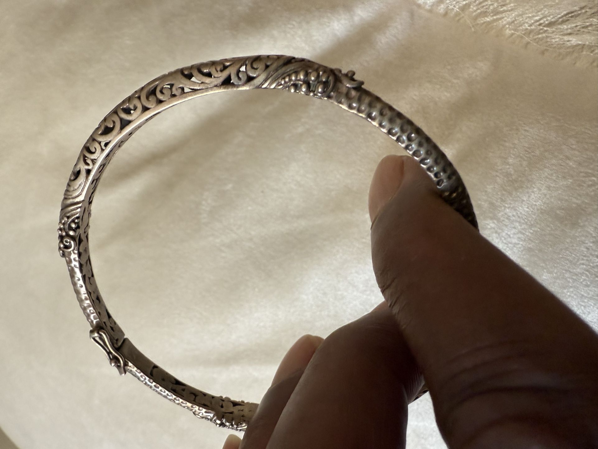 Bali Bracelet Sterling Silver. Asking Price Is $75.00 Pick up in Powder Springs Ga 30127