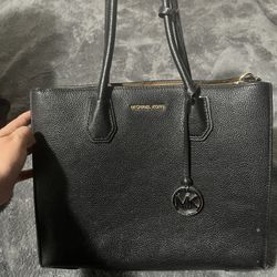 MICHAEL KORS PURSE AND WALLET 
