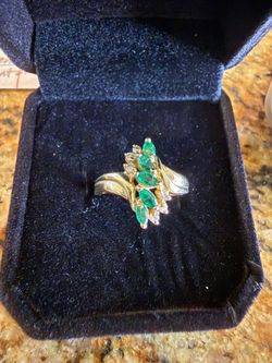 Vintage 14K Yellow Gold Marquise Emerald & Diamond Bypass Ring – Size 6.5