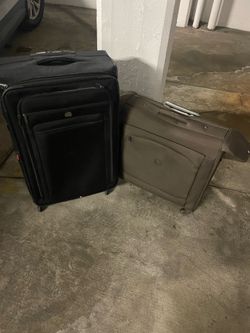 2 luggage’s