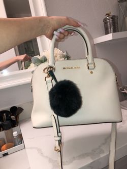 Exclusive off-white Michael Kors Hand bag