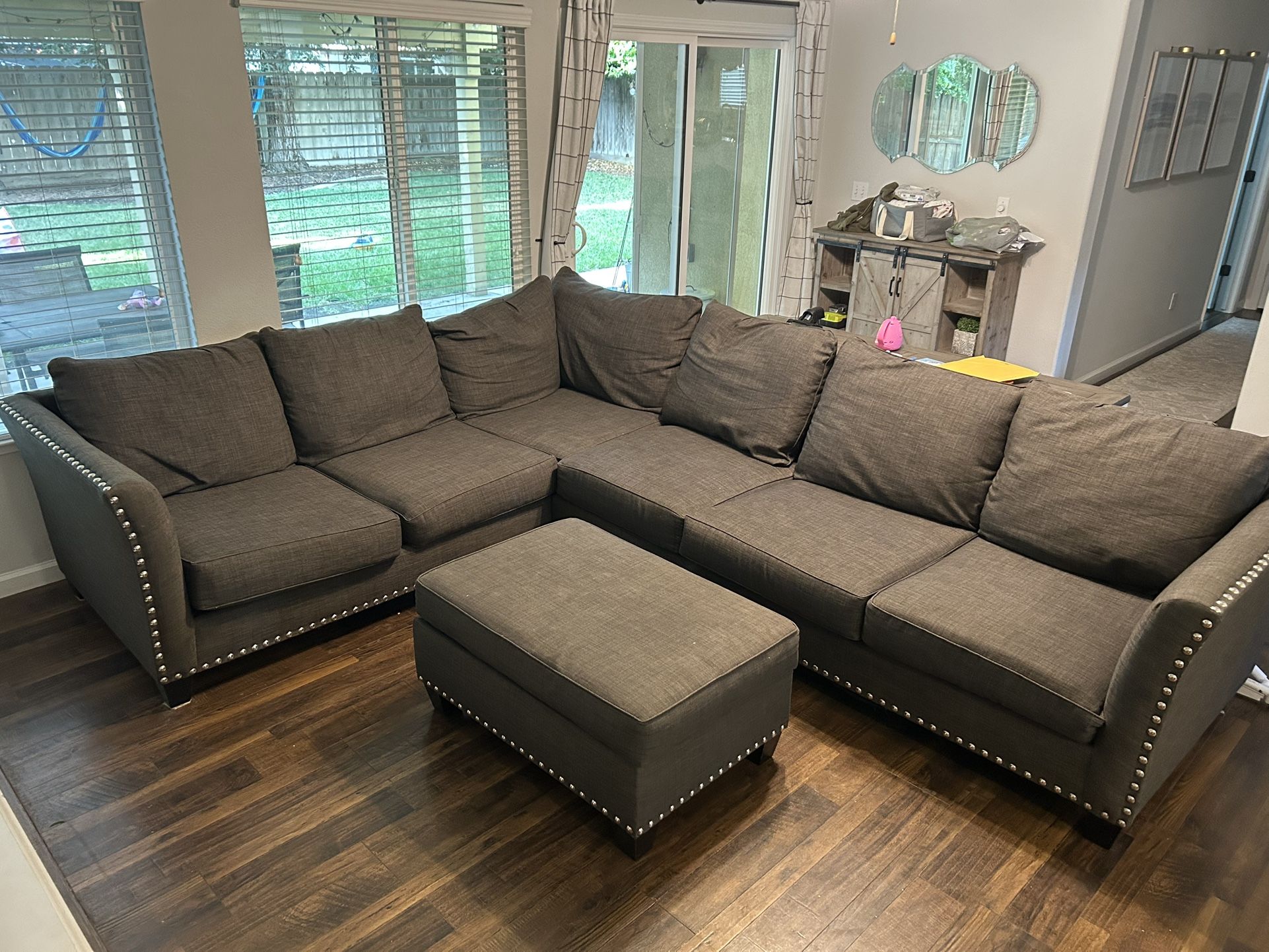 Sectional Couch with Ottoman