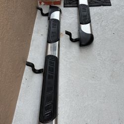 2011 Toyota Tacoma Double Cab Side Steps 