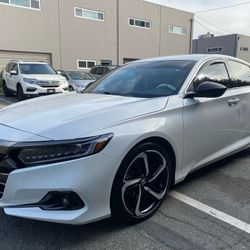 2021 Honda Accord Sedan Sport FWD 4 Door Sedan 1.5 4cyl.
