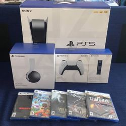 PS5 DISC EDITION BUNDLE ULTIMATE - BRAND NEW!!!

