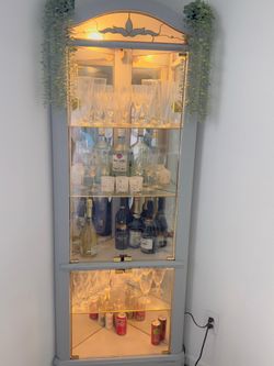 Bar cabinet