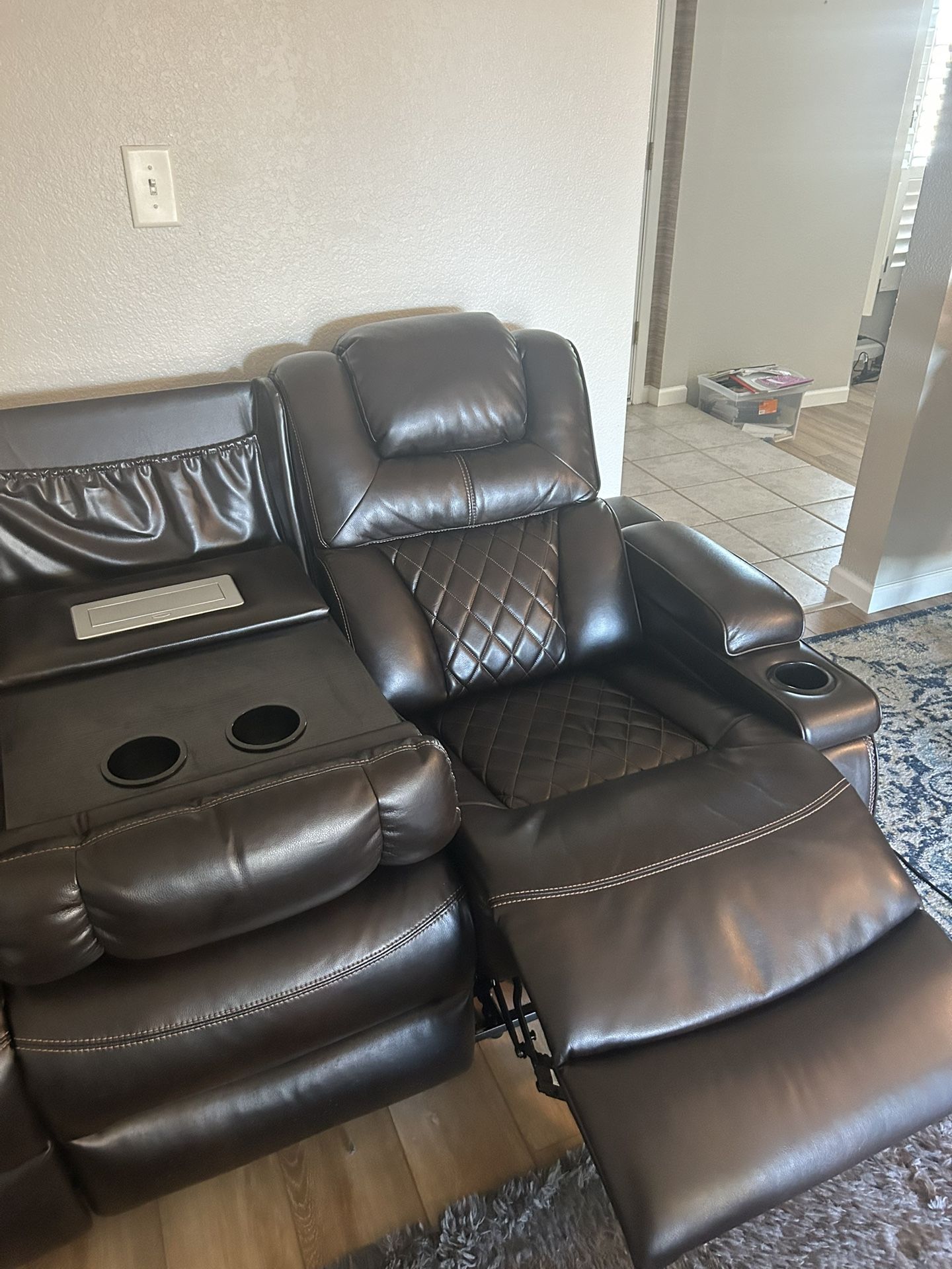 Leather Power Recliner LIKE NEW