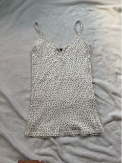 Brandy Melville white tank top 🤍