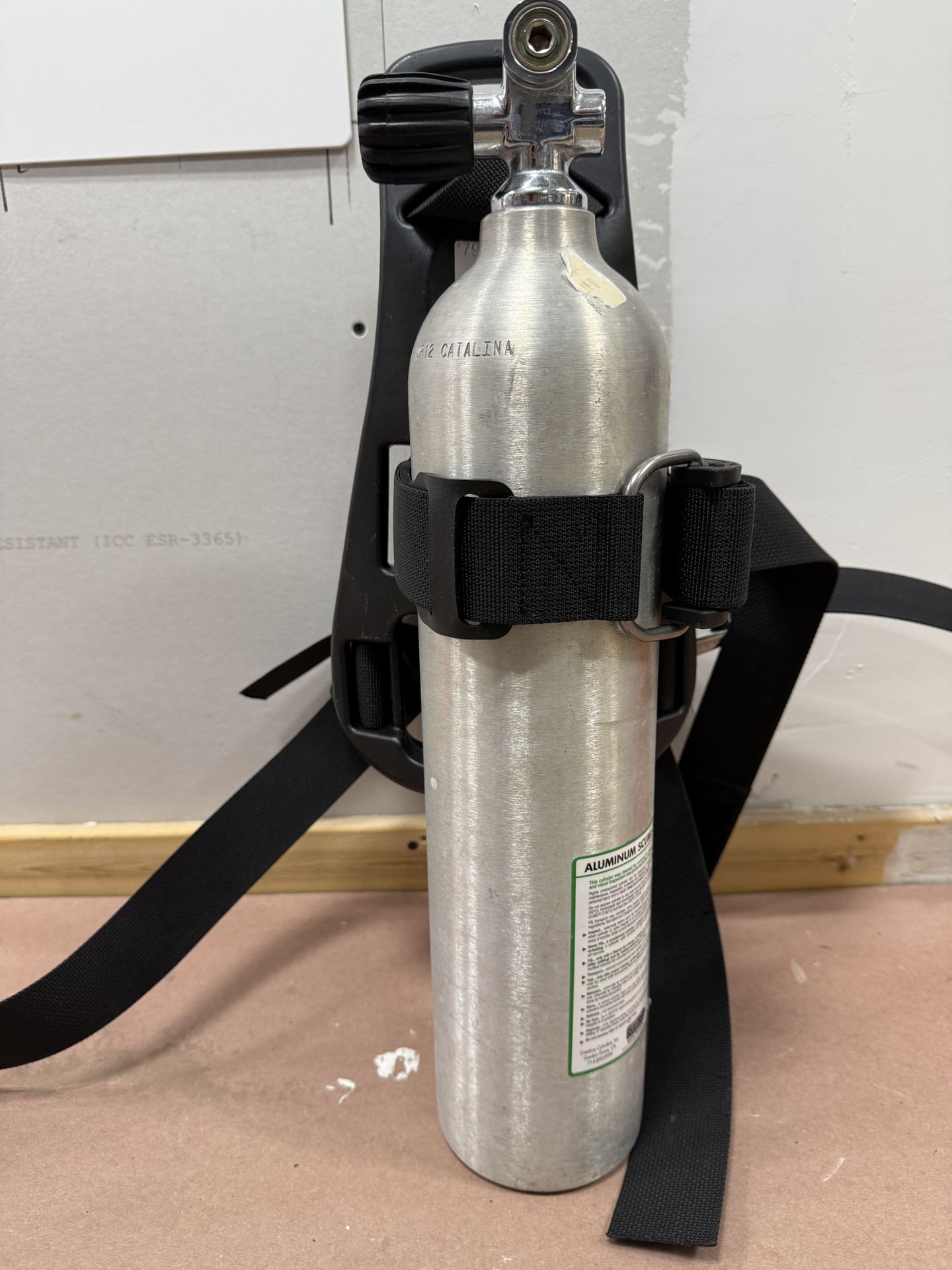 Small Dive Tank / Backpack
