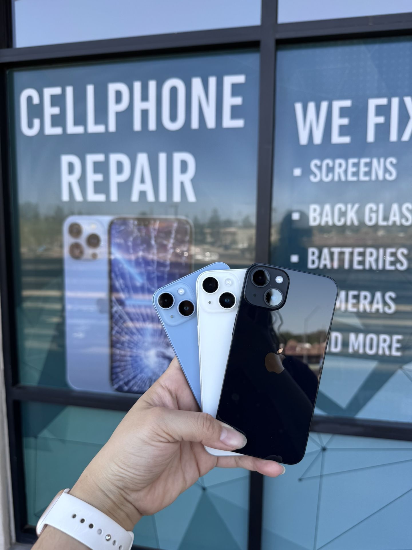 HAPPY MOTHERS DAY 💖🛍️ iPhone 14 Unlocked 128 Gb