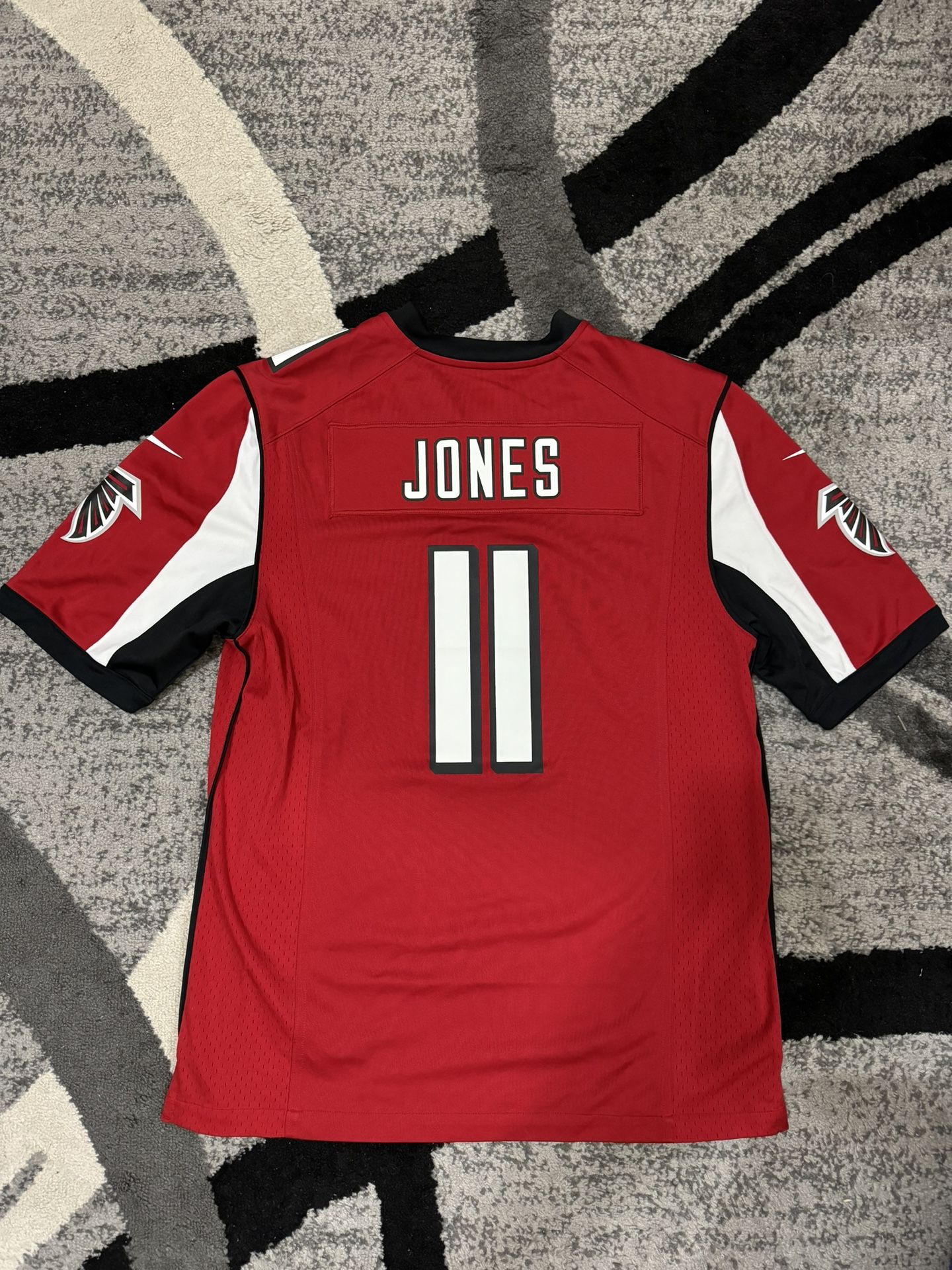 Nike NFL Atlanta Falcons On Field Jersey #11 Julio Jones Men Medium