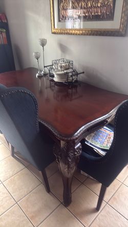 Comedor 4 sillas”