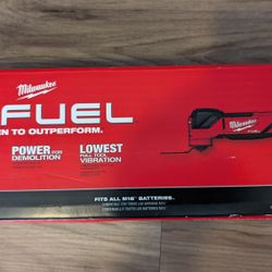 Milwaukee M18 FUEL Oscillator Multi-Tool