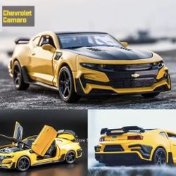 Scale 1/32 Camaro Toys Model Car Alloy Metal Diecast With 4 Door Opened Sound Light Pull Back Vehicle for Boy Gift Collection