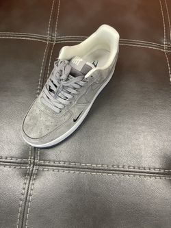 Air Forces Ones (sizes 7-13) 