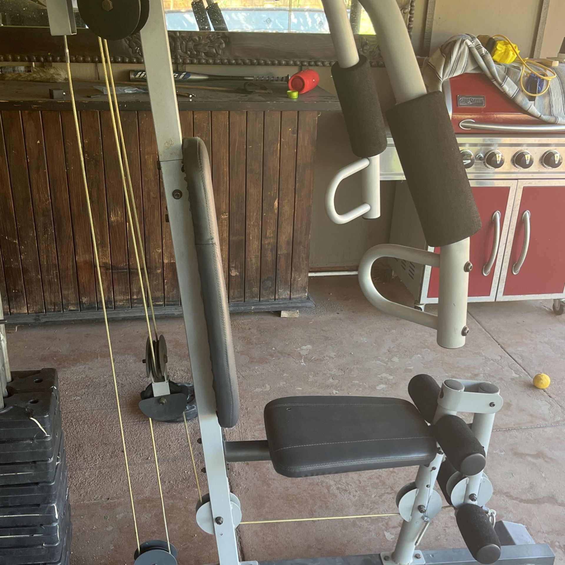 Golds Gym Exercise Machine for Sale in Pomona, CA OfferUp