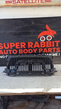 2019 Ram HD Power Wagon Grille OEM 2024