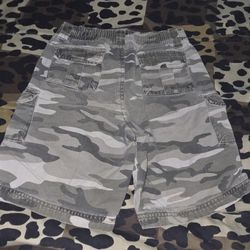 Boys Camouflage Cargo Shorts Size 6