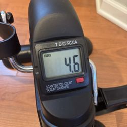 TDC T-C CA Bike Portable Under Desk Arm Leg Foot Pedal Exerciser Stationary 