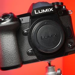 Lumix G9