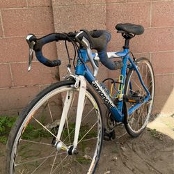 Cannondale Road Bike