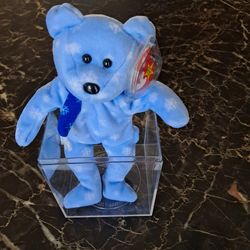Ty beanie baby  1999 holiday bear